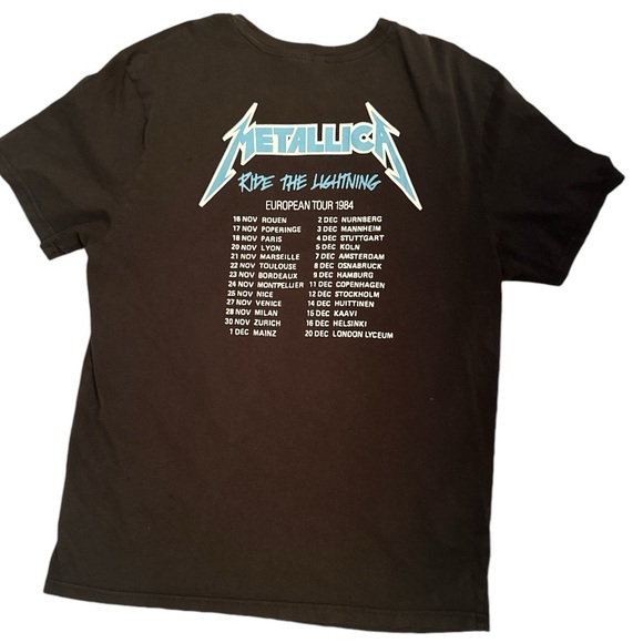Divided Metallica 84 Tour Tee - Picture 2 of 3